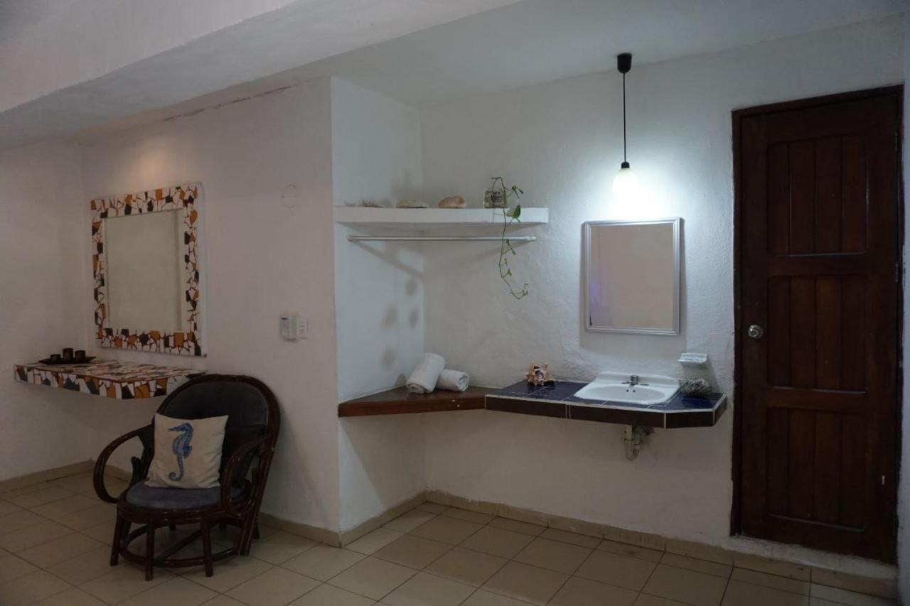 Hostelito Hotel Cozumel Exterior photo